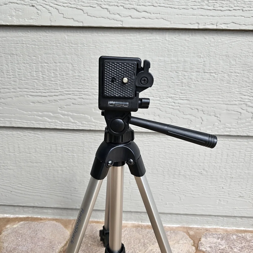 Radio shack tripod 51